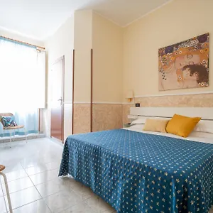 ** Hotel Ascot Itálie