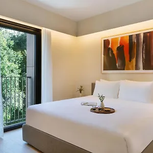Apart-hotel Sonder Manzoni Milão